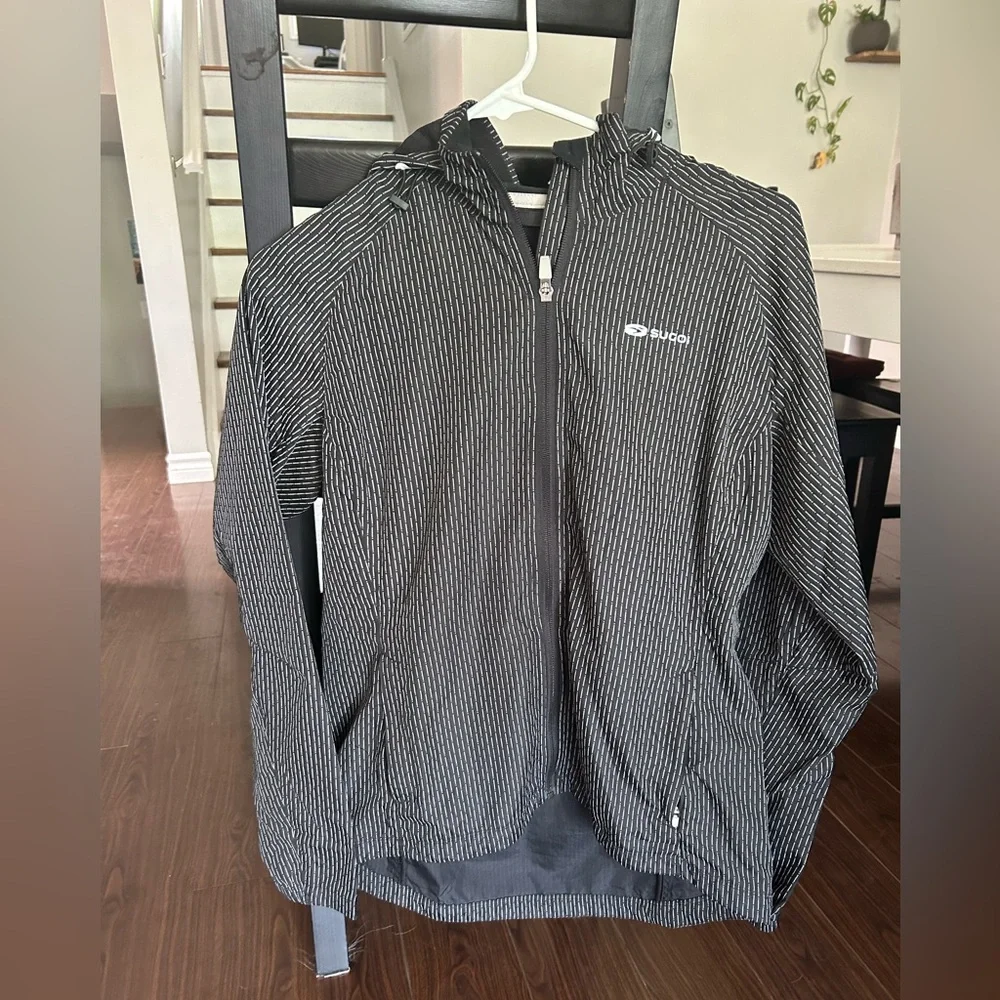 Sugoi Reflective Women’s Lightweight Running Jacket - Picture 1 of 3